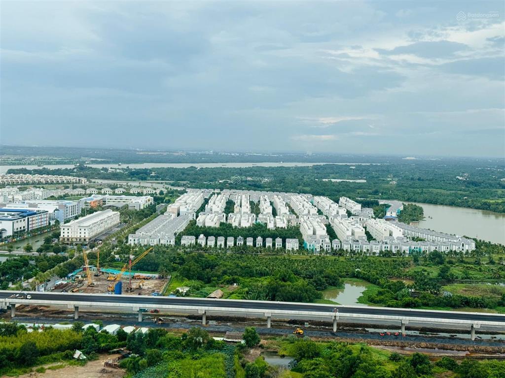 Bán căn 3pn tất cả view đều thấy sông, view thoáng, full nội thất cao cấp, sẵn sổ, rainbow vinhomes