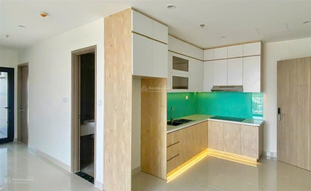 Bán nhanh căn góc 69m2  2pn2wc đã có sổ, chủ không vay, tòa đẹp s5 rainbow vinhomes quận 9