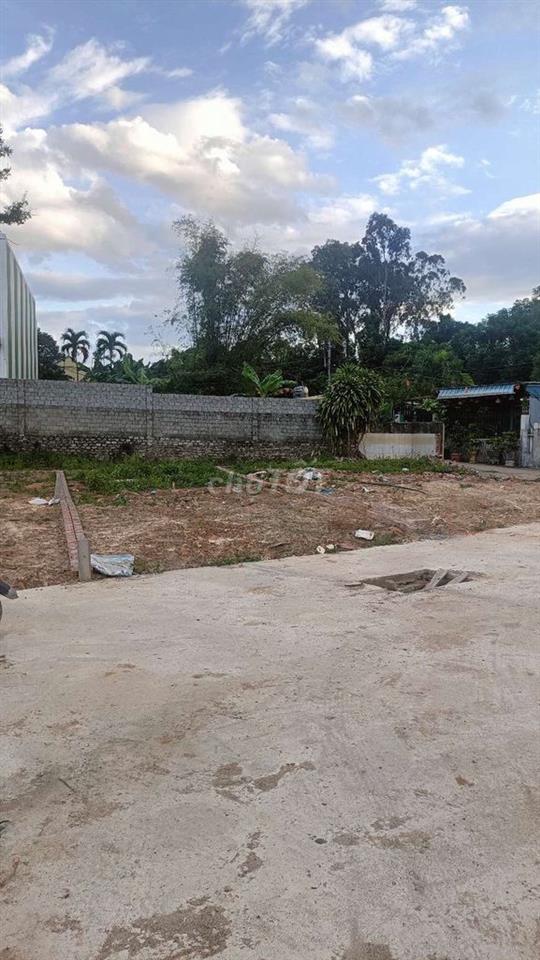 Đất kiệt oto đường Nam Cao nd