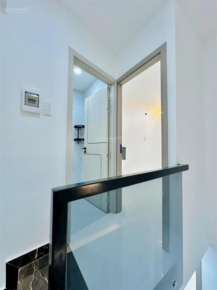 Nhà đẹp 4 tấm bán gấp siêu phẩm q4 kẹt tiền 3pn khu dân cư hẻm 3m sát mt giá 4 tỉ nhỉnh giáp q1