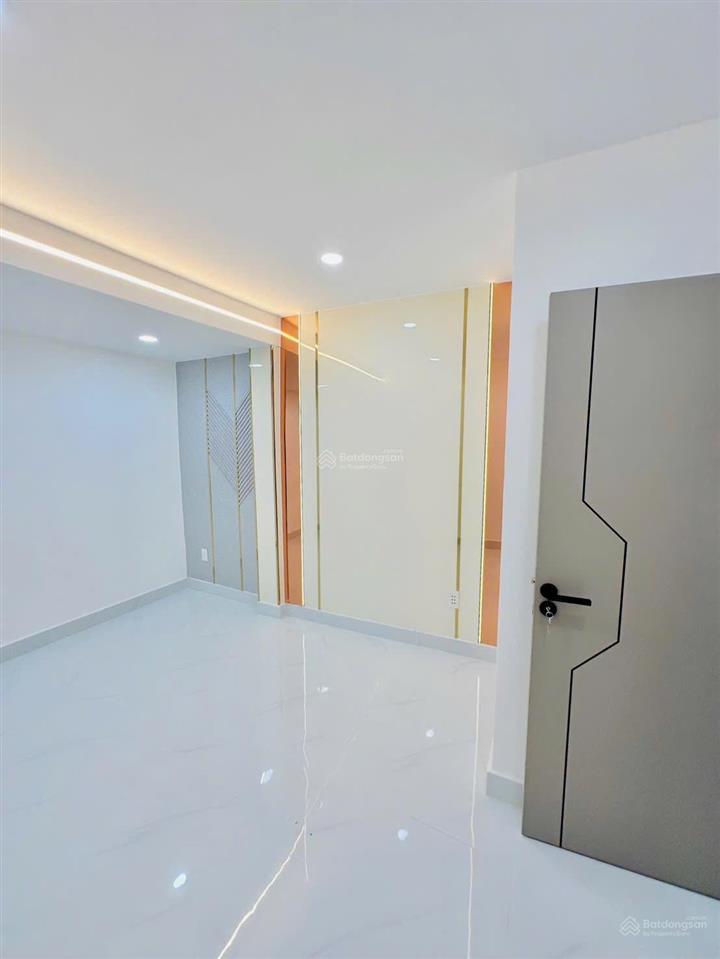 Nhà đẹp 4 tấm bán gấp siêu phẩm q4 kẹt tiền 3pn khu dân cư hẻm 3m sát mt giá 4 tỉ nhỉnh giáp q1