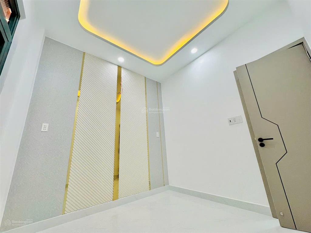 Nhà đẹp 4 tấm bán gấp siêu phẩm q4 kẹt tiền 3pn khu dân cư hẻm 3m sát mt giá 4 tỉ nhỉnh giáp q1