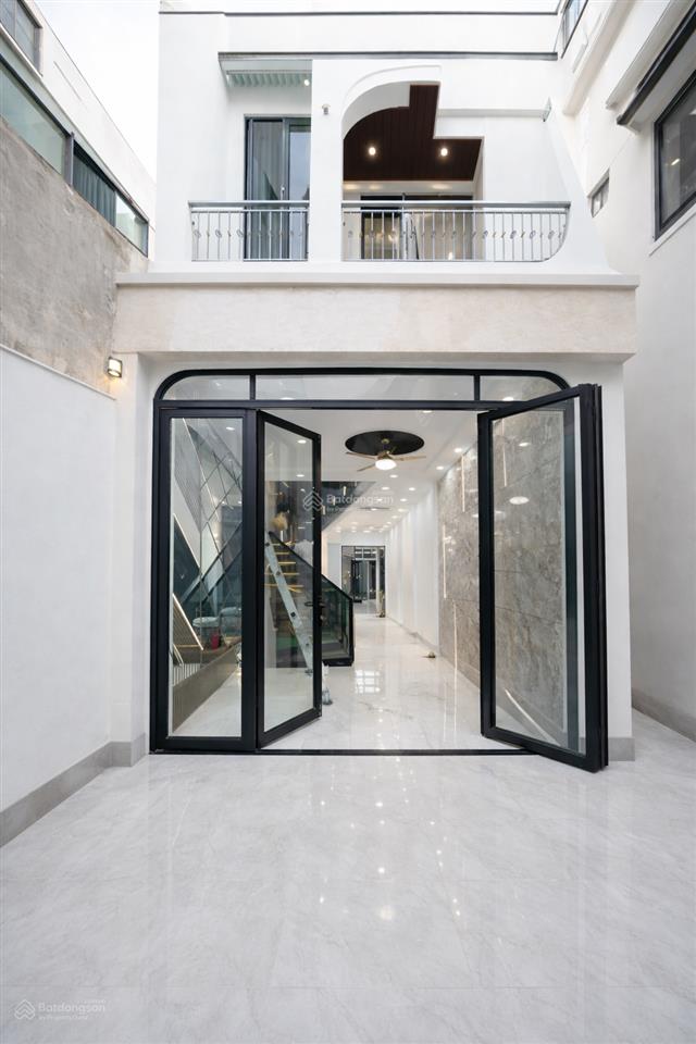 Bán nhà mới đẹp siêu phẩm 3 tấm q4 vị trí siêu vip ngay chợ xóm chiếu giáp q1 giá 5 tỉ 190 sát mt