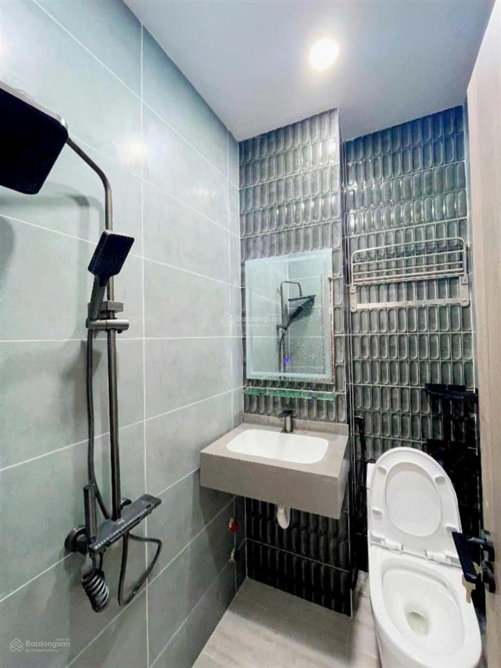 Bán nhà mới đẹp siêu phẩm 3 tấm q4 vị trí siêu vip ngay chợ xóm chiếu giáp q1 giá 5 tỉ 190 sát mt