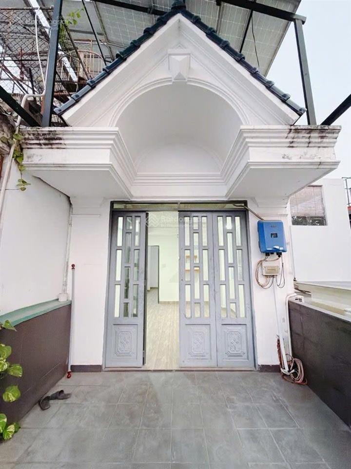 Chính chủ bán gấp nhà đẹp 4 tấm đúc mặt hẻm 4m kinh doanh đa nghề 4pn 3wc dt 3,5*15 giá 6tỉ 290 tl