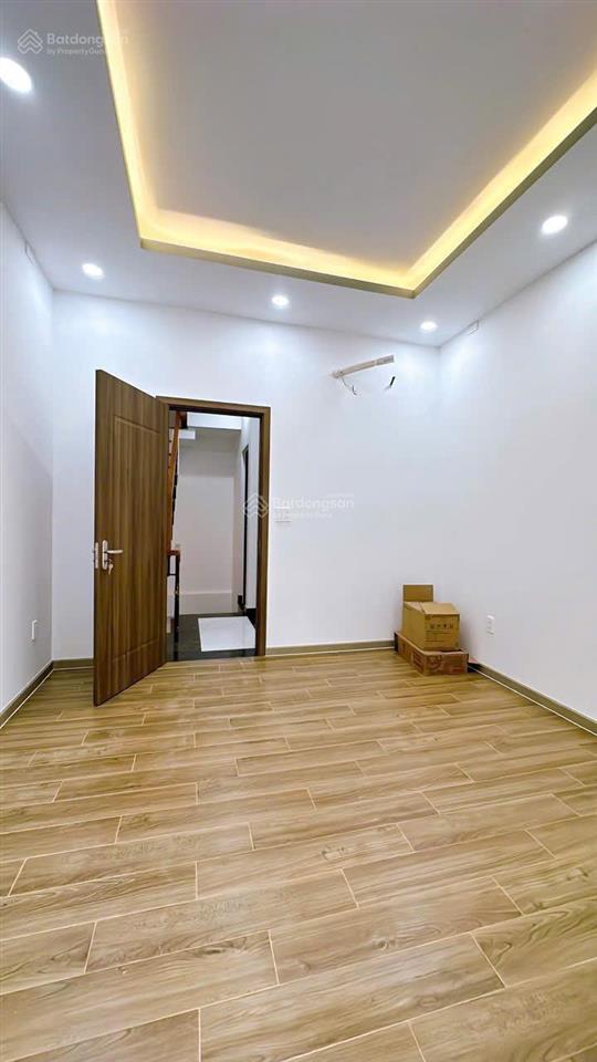 Bán nhà đẹp mặt tiền đường số, 3 tấm tiện kinh doanh spa, nail dt 4*8m giá 8 tỉ 450 khu vip đồng bộ