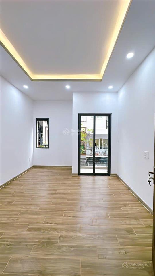Bán nhà đẹp mặt tiền đường số, 3 tấm tiện kinh doanh spa, nail dt 4*8m giá 8 tỉ 450 khu vip đồng bộ