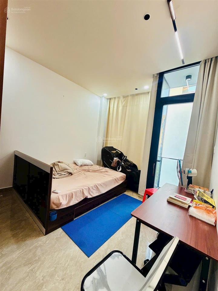 Nhà bán mới xây 4 tấm quận 4 góc 2 mặt hẻm dt 4,7*11,2 khu dân cư 1/ thẳng giáp q1 giá 5 tỉ 650 tl