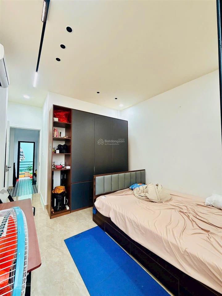 Nhà bán mới xây 4 tấm quận 4 góc 2 mặt hẻm dt 4,7*11,2 khu dân cư 1/ thẳng giáp q1 giá 5 tỉ 650 tl