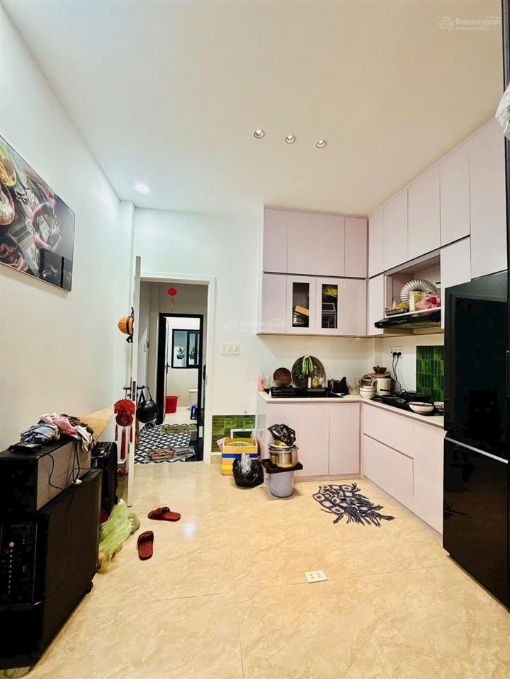 Nhà bán mới xây 4 tấm quận 4 góc 2 mặt hẻm dt 4,7*11,2 khu dân cư 1/ thẳng giáp q1 giá 5 tỉ 650 tl