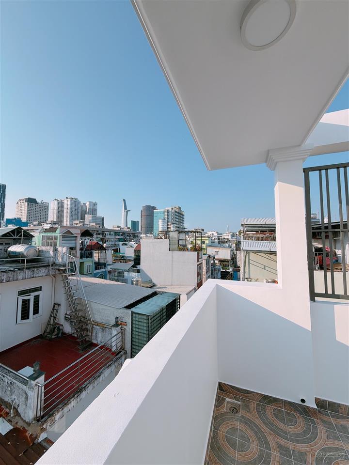 Bán nhà khu vip sát hoàng diệu mới xây đẹp 5 tấm 3pn giáp q1 chỉ 1 giá 6 tỉ 150 hẻm 4m vị trí 1/