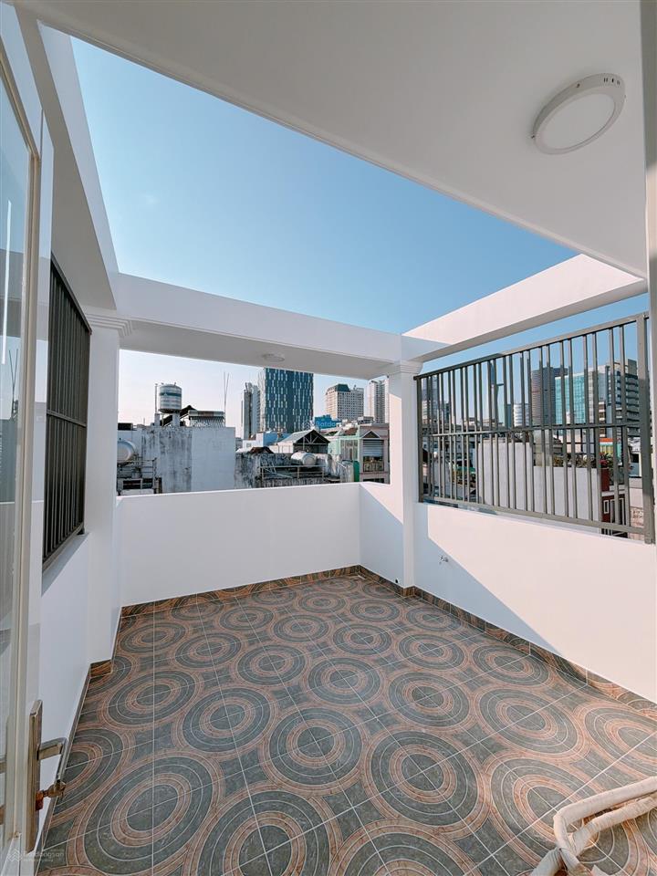 Bán nhà khu vip sát hoàng diệu mới xây đẹp 5 tấm 3pn giáp q1 chỉ 1 giá 6 tỉ 150 hẻm 4m vị trí 1/