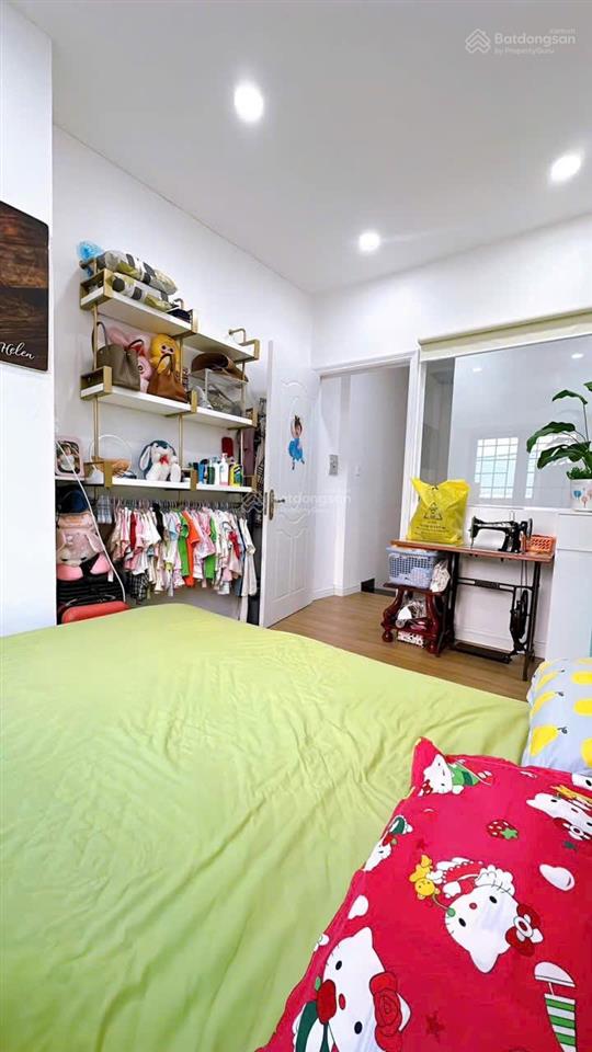 Bán nhà đẹp hình thật 2 tấm tại q4 gần chợ 200 xóm chiếu dt 3,4*11m nở hậu 8m giá 4tỉ599 khu dân cư