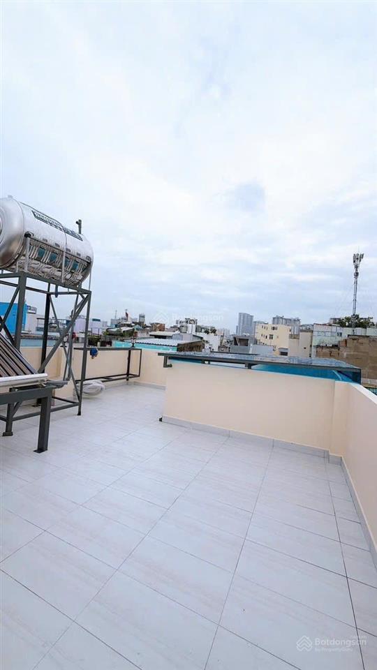 Bán nhà đẹp mới xây 4 tấm thiết kế hiện đại dt đẹp 5*8 hẻm 3m thông giáp q1 giá 6 tỉ 8 tl mạnh