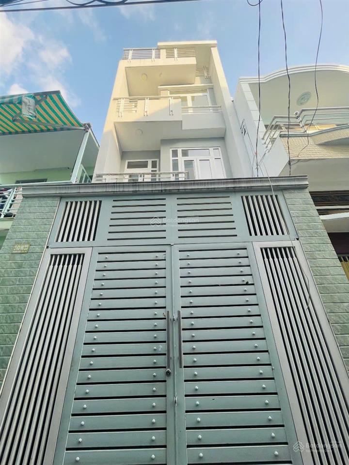 Nhà đẹp 4 tấm hình thật quận 4 gần mặt tiền khu vip đồng bộ dt 4,3*13 có 4pn giá 7tỉ290 tl sổ riêng