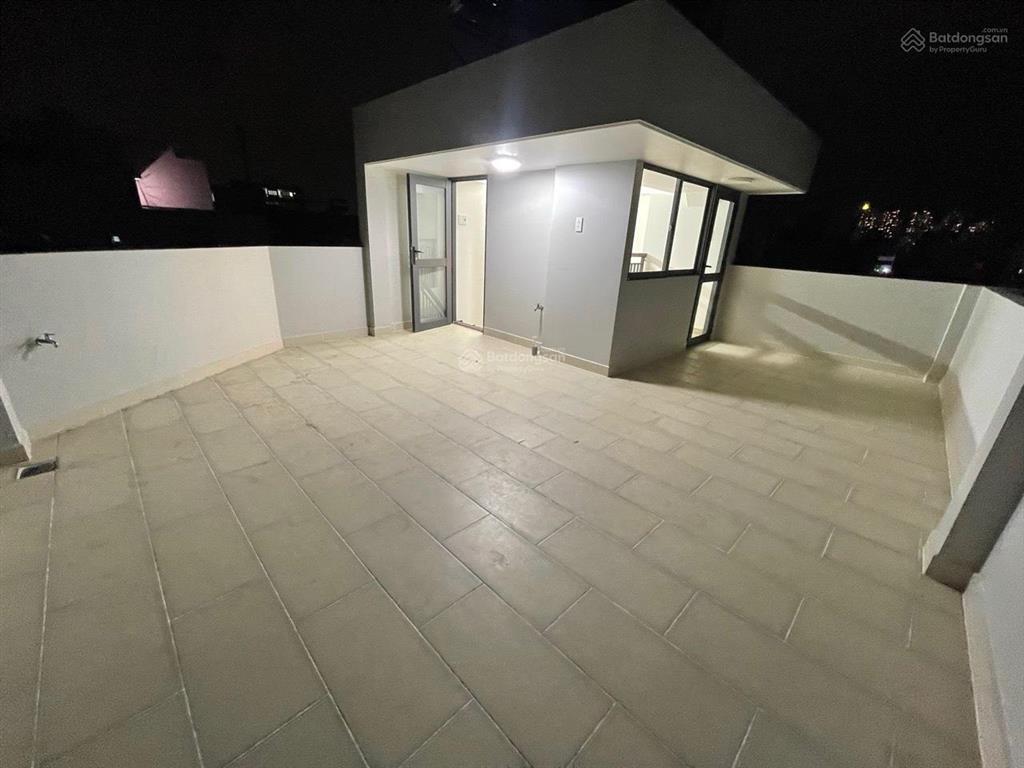 Bán nhà 5 tấm chdv tại q4 góc 2 mặt tiền hẻm 1/ gần mt cách 50m khu dân cư giá 6tỉ 390 tl giáp q1
