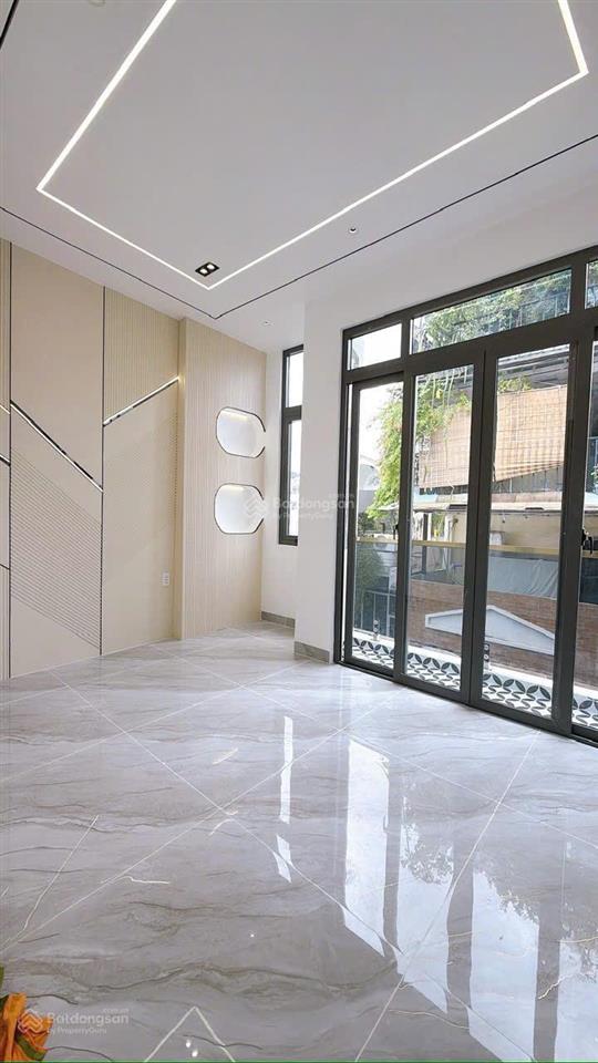 Mới xây 4 tấm quận 4 hẻm xe hơi khánh hội dt 4*10 khu đồng bộ giá 8 tỷ 8 tl mạnh