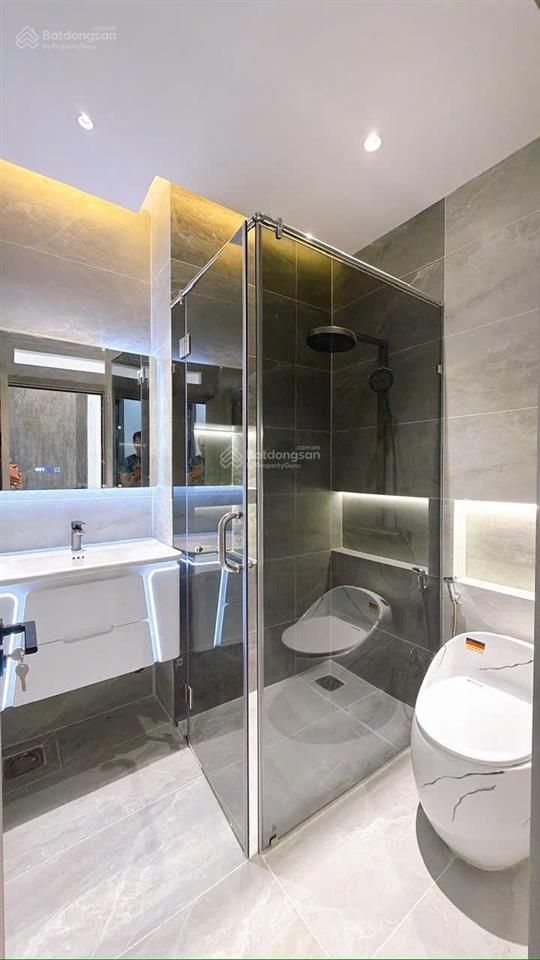 Mới xây 4 tấm quận 4 hẻm xe hơi khánh hội dt 4*10 khu đồng bộ giá 8 tỷ 8 tl mạnh