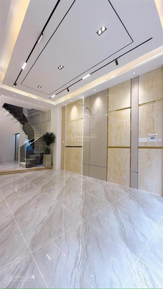 Mới xây 4 tấm quận 4 hẻm xe hơi khánh hội dt 4*10 khu đồng bộ giá 8 tỷ 8 tl mạnh