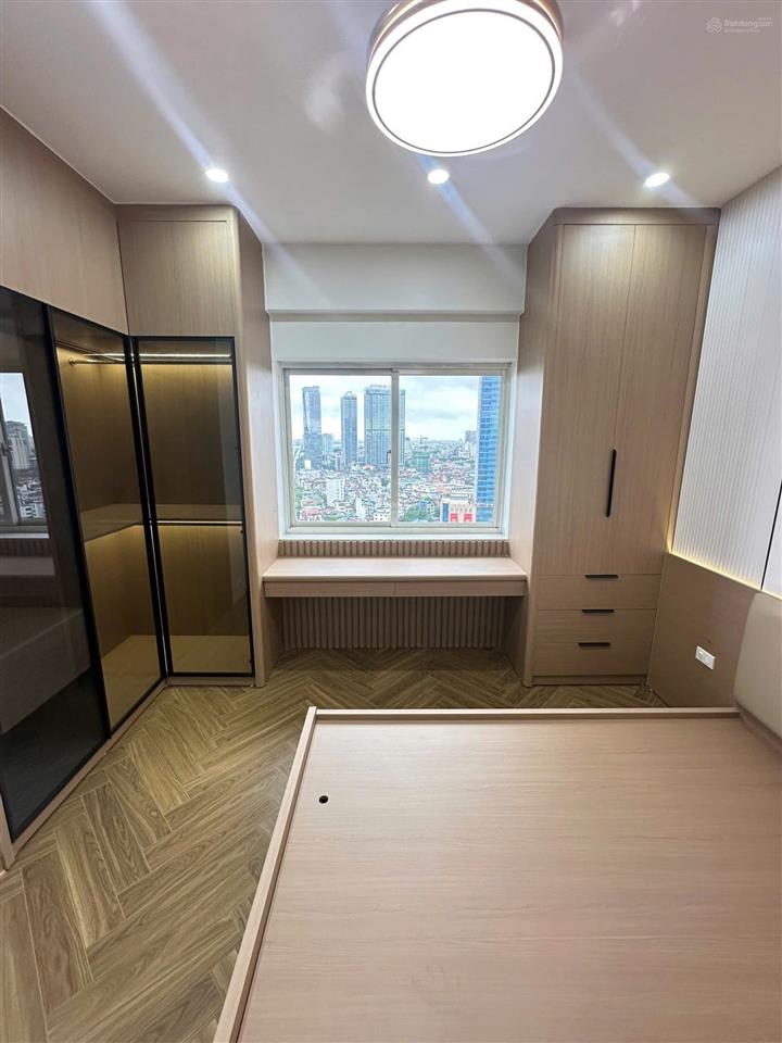 Bán căn hộ vườn xuân  nguyễn chí thanh 99m2 3pn 2vs 9,6 tỷ full nội thất, hướng mát