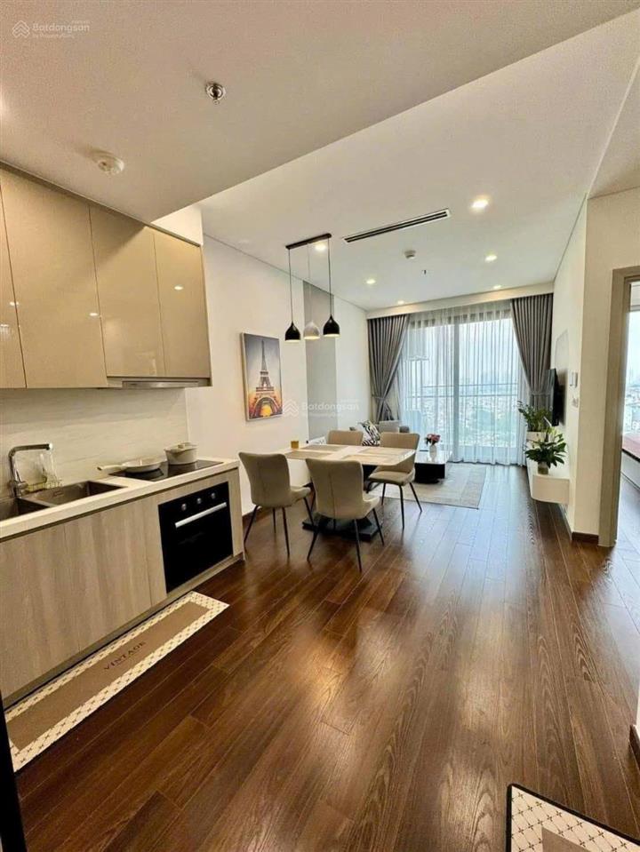 Bán căn hộ tsq euroland mỗ lao 192m2  4pn  3vs 13,3 tỷ full nội thất, tầng trung