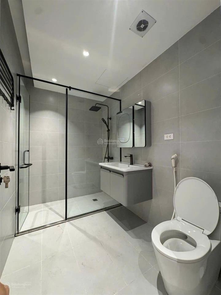 Bán căn hộ tsq euroland mỗ lao 192m2  4pn  3vs 13,3 tỷ full nội thất, tầng trung