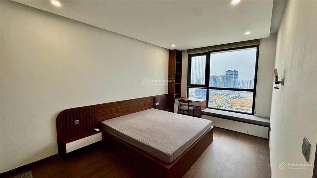 Bán căn hộ 6th element  tây hồ 83m2  2pn  2vs 9,7 tỷ tầng trung, full nt