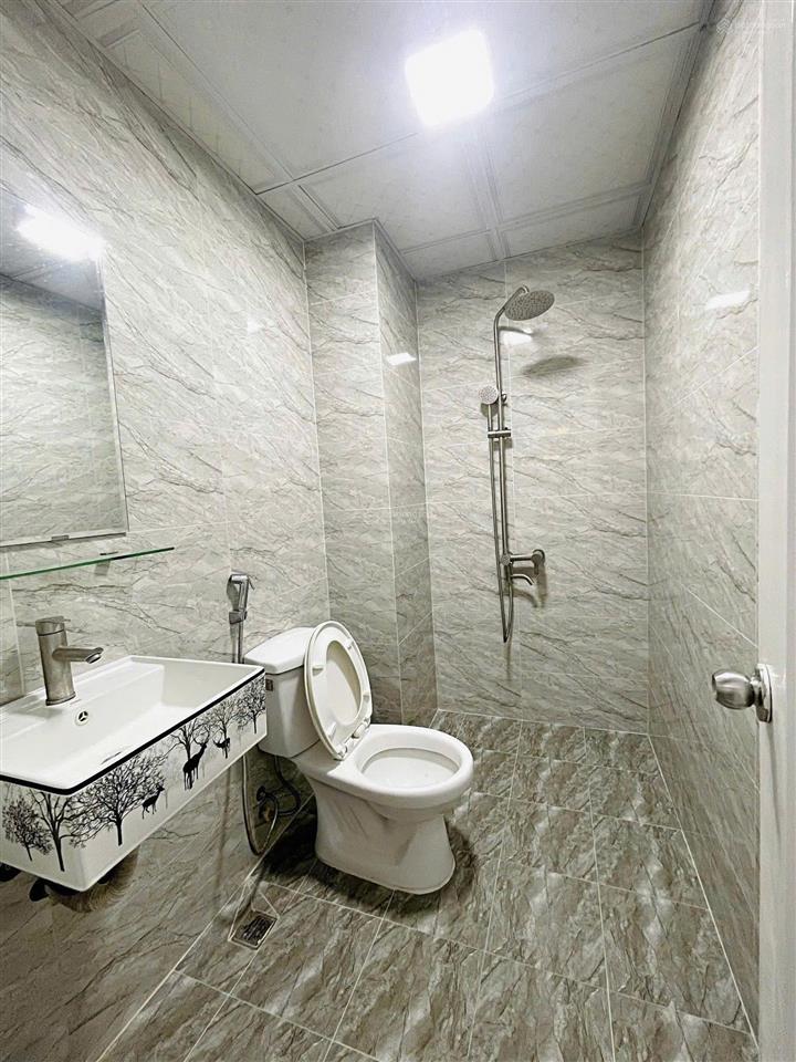Bán căn hộ fodacon bắc hà  hà đông 80m2  2pn 2vs 5,5 tỷ tầng trung, sẵn nội thất