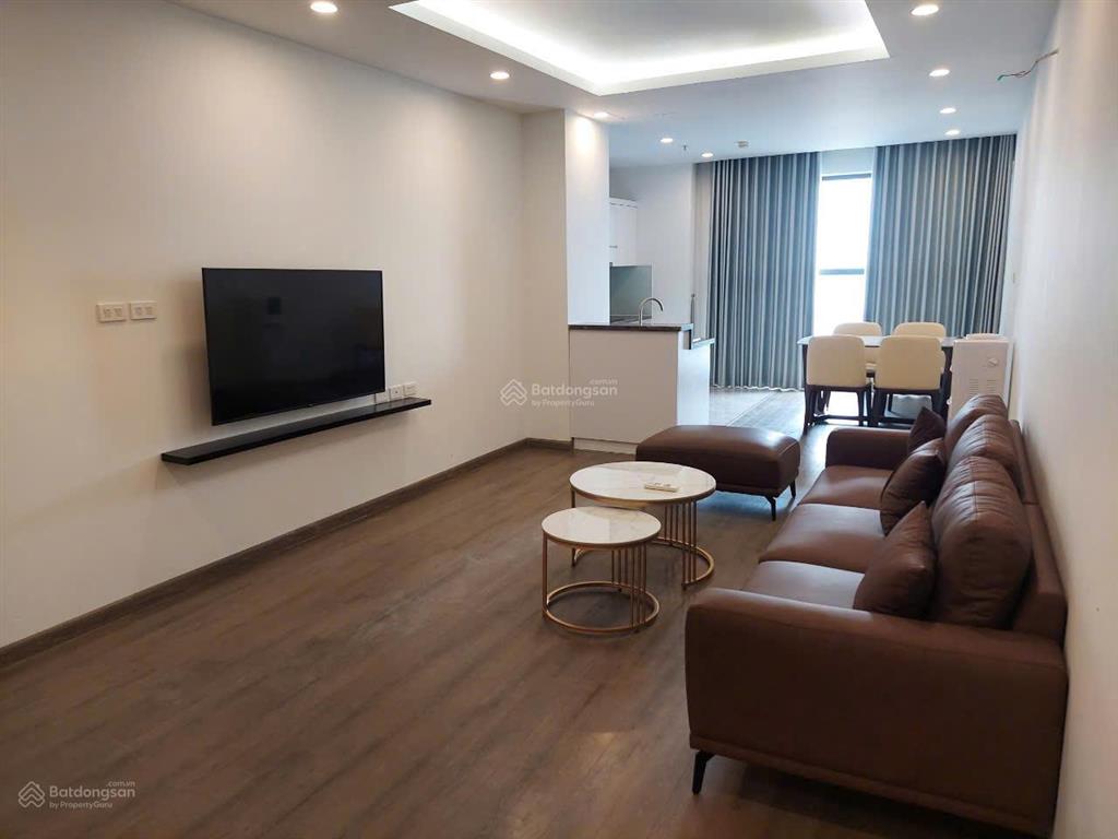 Bán căn hộ c7 giảng võ 80m2  3pn 2vs 10 tỷ căn góc, full nội thất
