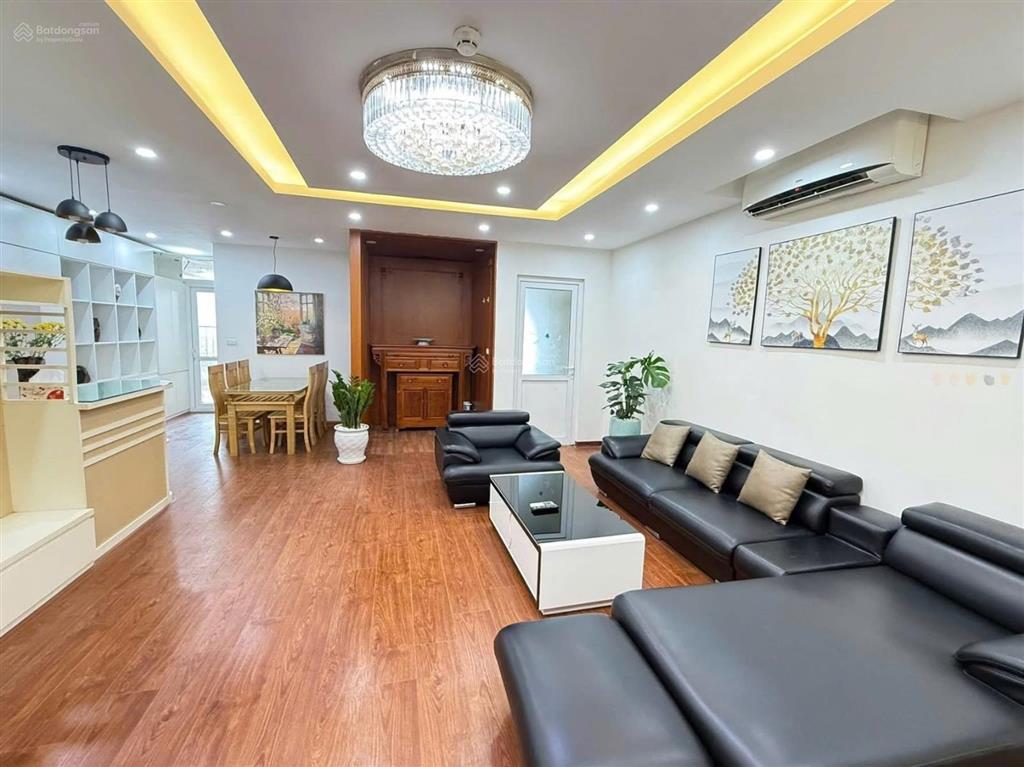 Bán căn hộ đông đô recidence  hoàng quốc việt 95m2  3pn  2vs 9.1 tỷ (bp) full nt
