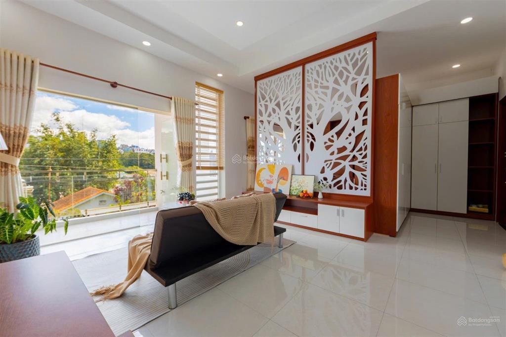 Bán villa mặt tiền vạn kiếp, phường lâm viên đà lạt