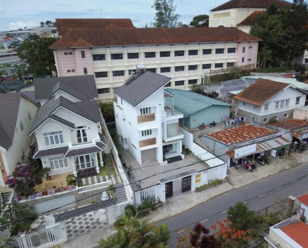 Bán villa mặt tiền vạn kiếp, phường lâm viên đà lạt