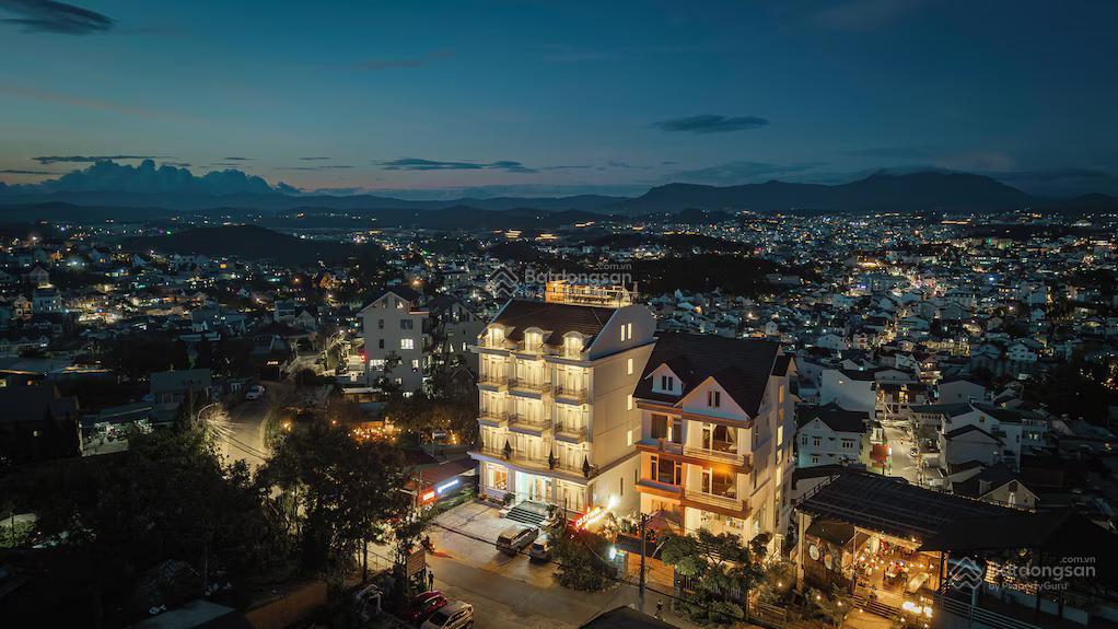 Bán khách sạn 2 sao, 26 phòng kinh doanh, đường ngô thì sỹ, đà lạt