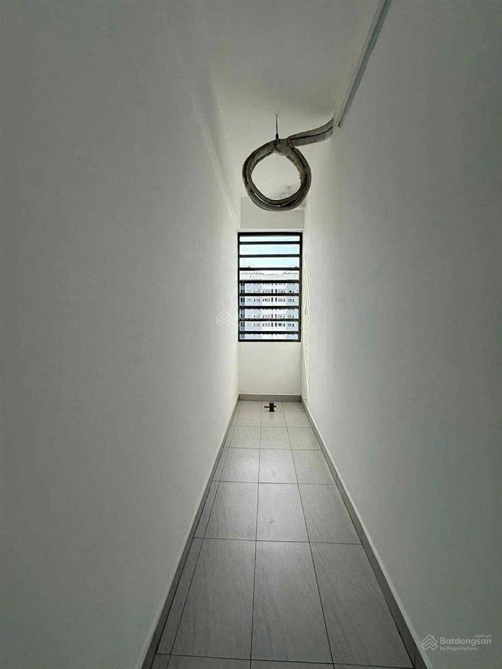 Hot 114m2 3pn 2wc rộng 8tr vào ở ngay cọc 2 thanh toán 1 máy lạnh, rèm  free phí quản lý 2 năm