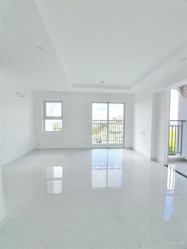 Conic riverside, 6 tỷ, 171,5m2, 3pn, 2wc q8 44,9m2 sân vườn ven sông nhiều cây mát mẻ quanh năm