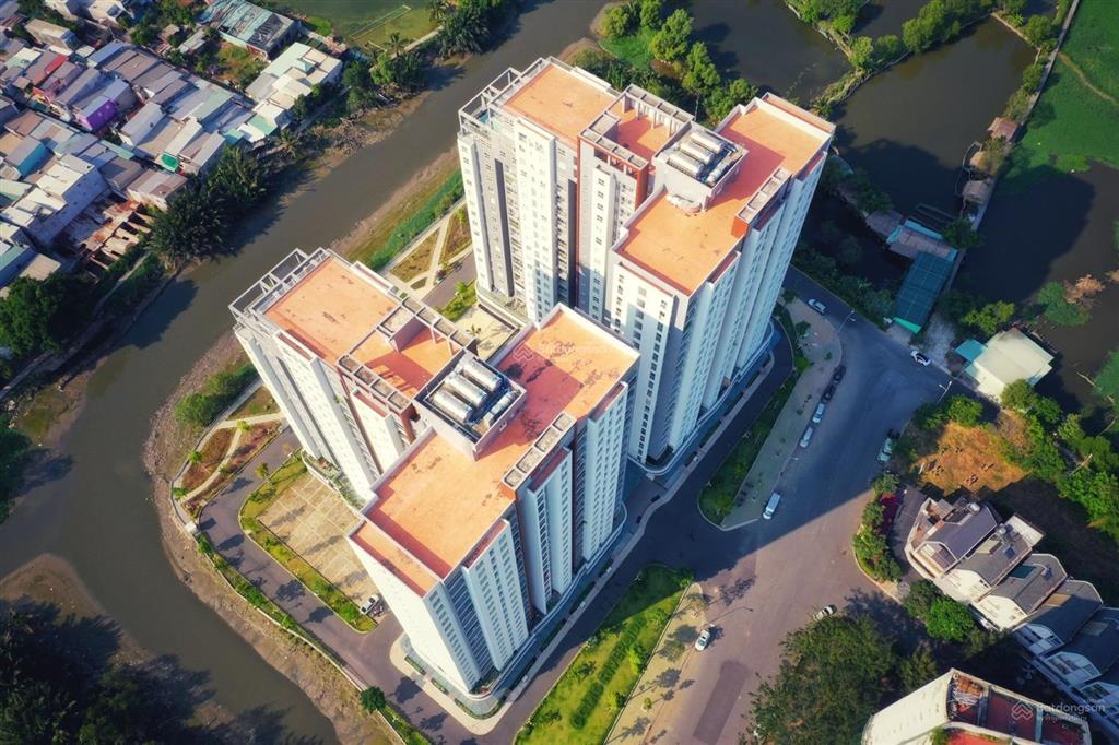 Conic riverside, 6 tỷ, 171,5m2, 3pn, 2wc q8 44,9m2 sân vườn ven sông nhiều cây mát mẻ quanh năm