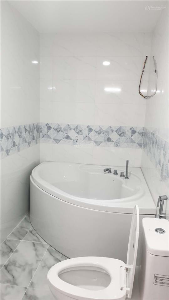 Conic riverside, 6 tỷ, 171,5m2, 3pn, 2wc q8 44,9m2 sân vườn ven sông nhiều cây mát mẻ quanh năm