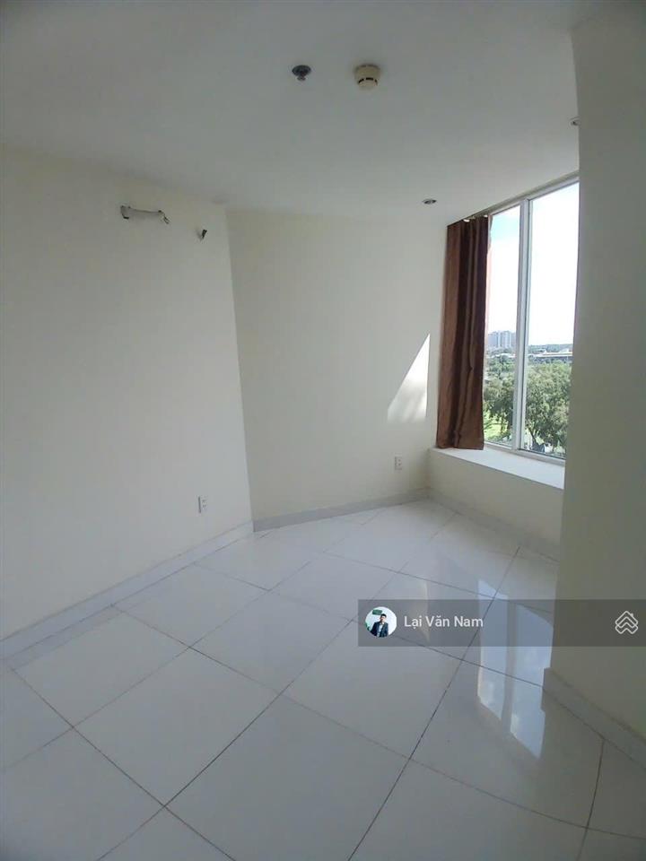 Cán căn hộ cao cấp terra rosa 127m² 3pn sổ hồng giá tốt 4,2 tỷ.