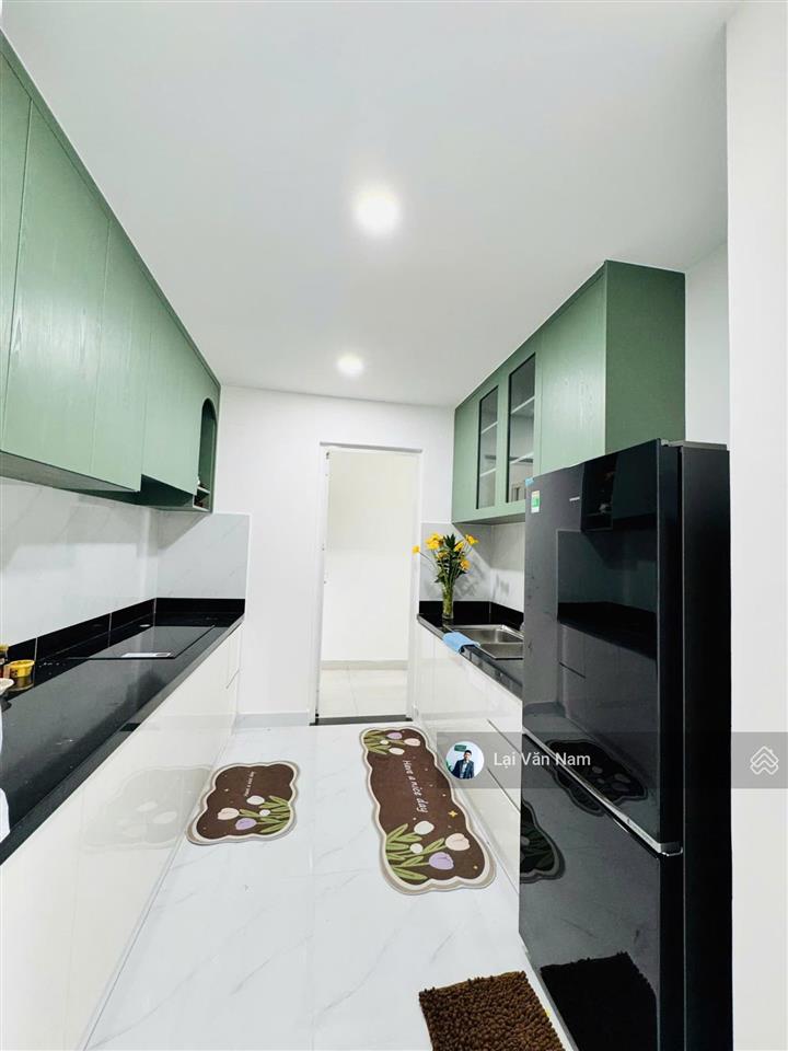 Hot  nhà to mới 84m2  2wc 2wc  cọc 12 tháng vào ở ngay nhà to