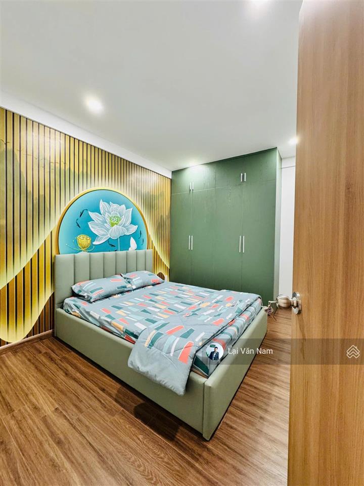 Hot  nhà to mới 84m2  2wc 2wc  cọc 12 tháng vào ở ngay nhà to