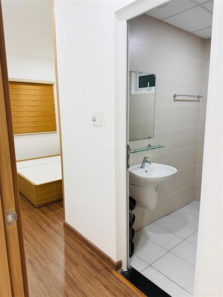 Hot full nội thất đẹp  2pn 2wc  nhà to  mới chủ nhà thiện chí
