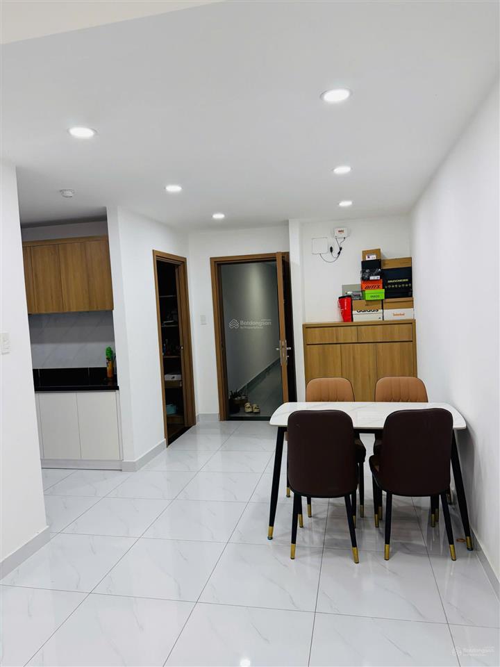 Hot full nội thất đẹp  2pn 2wc  nhà to  mới chủ nhà thiện chí