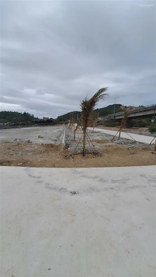 Đất biển mặt tiền đường ven biển, mặt biển khánh hoà, thị xã ninh hoà, khánh hoà