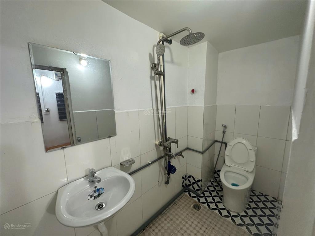 Chính chủ cho thuê phòng trọ 140 trần phú, mỗ lao, hà đông. đủ đồ 2.5tr/tháng 0395 123 ***