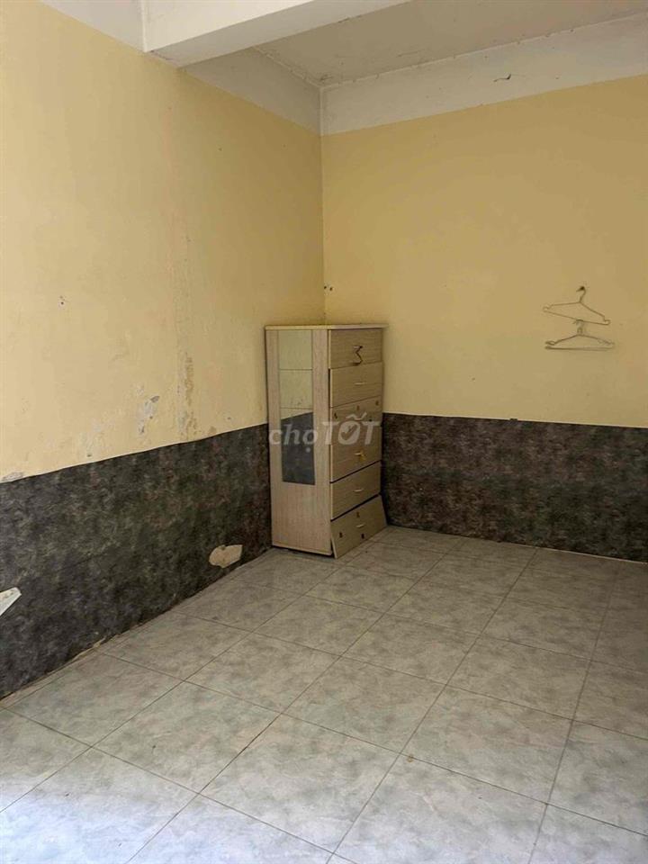 phòng trọ 12 m2  tại 486 Dương Thị Mười, F Tân Thới Hiẹp, Q12, TP HCM