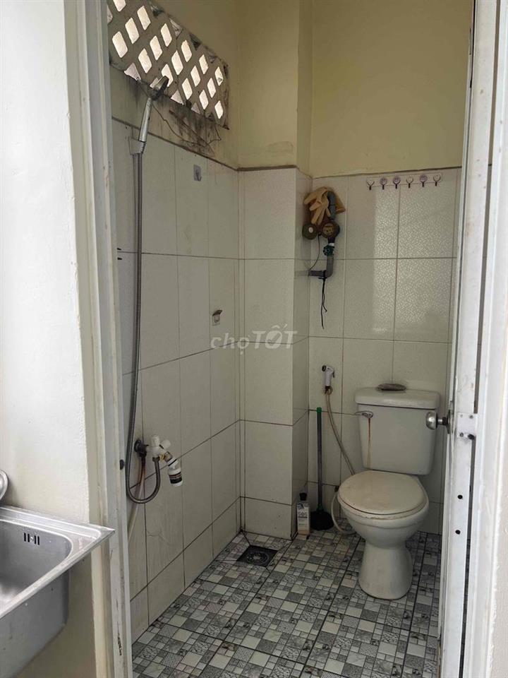 cho thuê phòng máy lạnh ở 486 Dương Thị Mười, Q12
