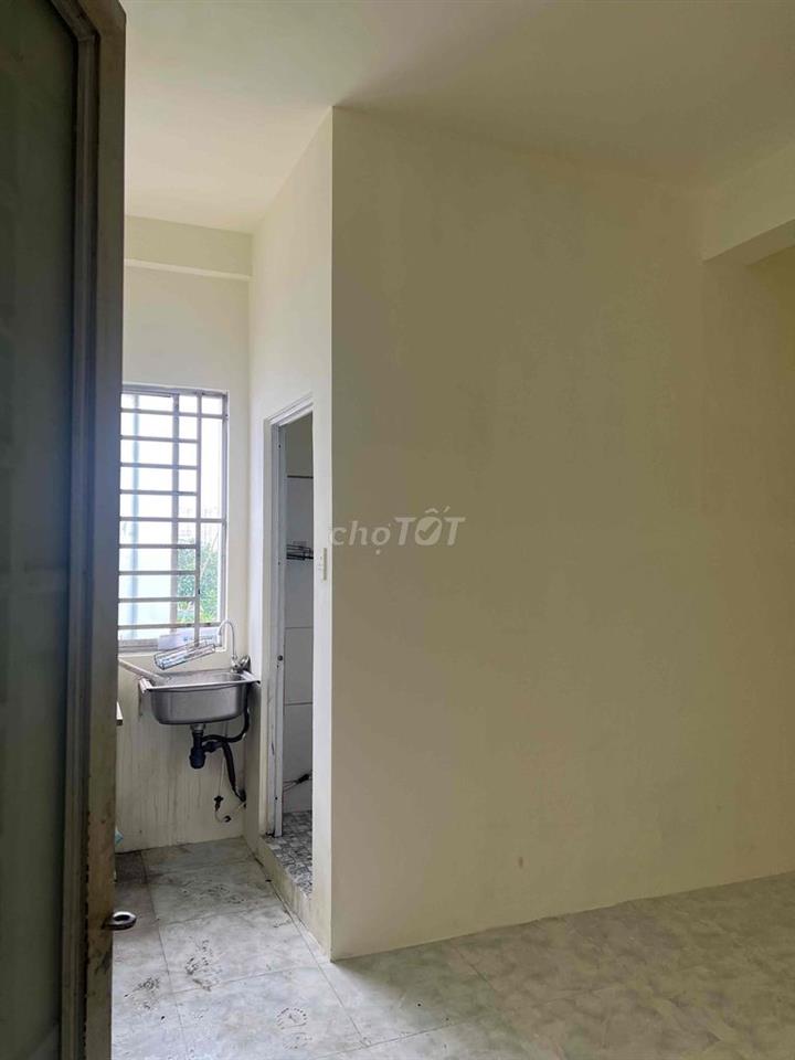 cho thuê phòng máy lạnh ở 486 Dương Thị Mười, Q12