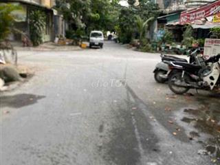 nhà ở đang kd phòng