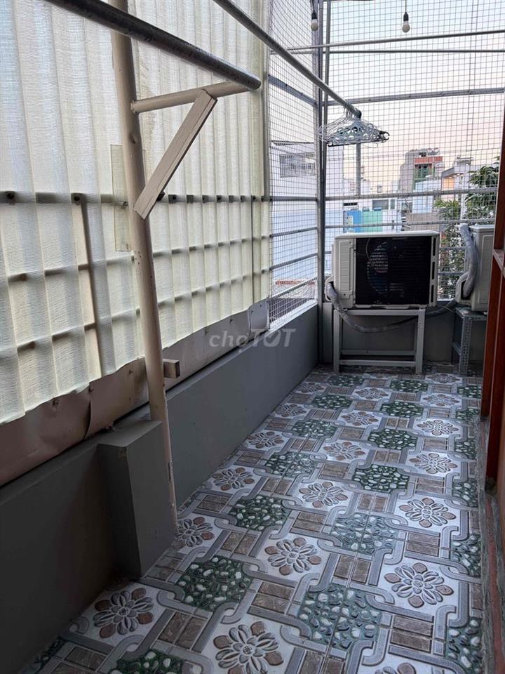 hẻm xe hơi giờ giấc tự do không chung chủ
