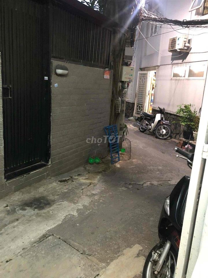 sát hẻm xe hơi khu an ninh kg ngập nước thuận tiện đi lại